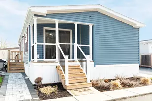 4 Oakdale Village Dr, South Brunswick Township, NJ 08902 - Photo 1