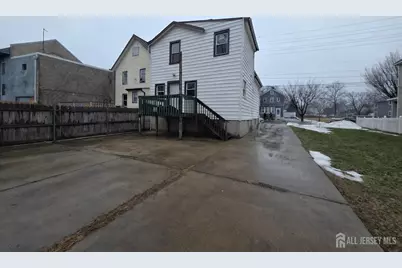 1648 Essex Street, Rahway, NJ 07065 - Photo 13