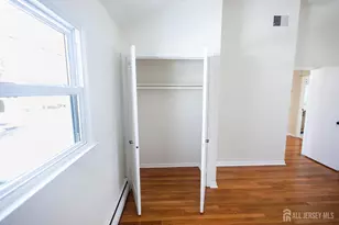 9 Bernath St, Carteret, NJ 07008 - Photo 37