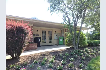 479 Danbury Lane, East Brunswick Township, NJ 08816 - Photo 9