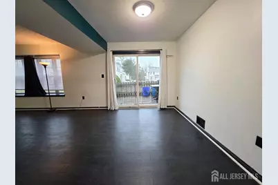 86 Almond Drive, Franklin Township, NJ 08873 - Photo 7