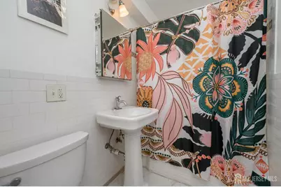 2520 John F  Kennedy Boulevard, Jersey City, NJ 07304 - Photo 15