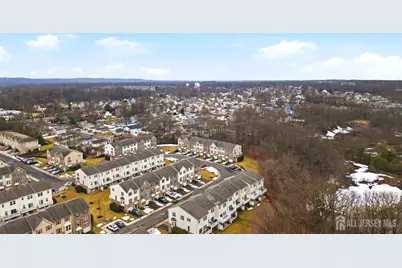 98 Phillip East Frank Way, Aberdeen Township, NJ 07721 - Photo 33