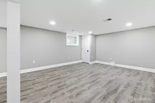 215 Oak Manor Pkwy, South Plainfield, NJ 07080 - Photo 27