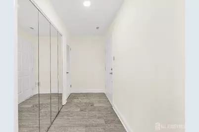 163 Hidden Hollow Court, Edison, NJ 08820 - Photo 3