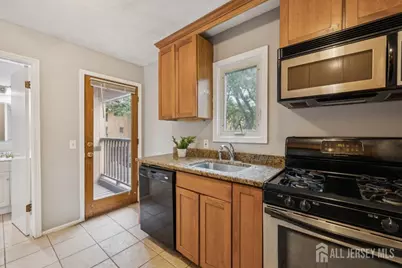 92 Paul Robeson Boulevard, New Brunswick, NJ 08901 - Photo 13