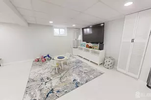 13 Moryan Rd, Edison, NJ 08817 - Photo 27