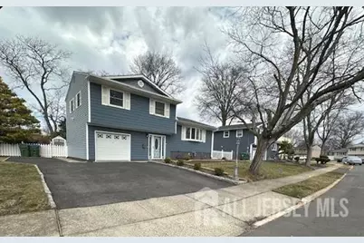 13 Moryan Road, Edison, NJ 08817 - Photo 1