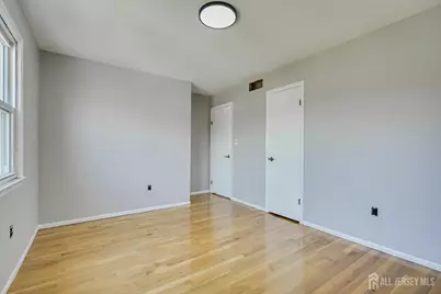 76 Pleasant Avenue, Iselin, NJ 08830 - Photo 23