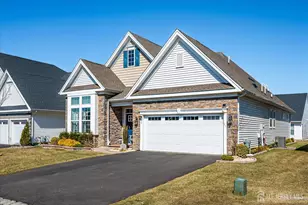 25 Starlight Dr, Monroe Township, NJ 08831 - Photo 3