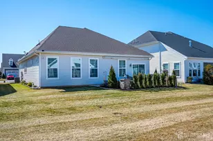 25 Starlight Dr, Monroe Township, NJ 08831 - Photo 31