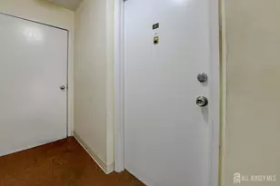 6 College Dr, Edison, NJ 08817 - Photo 17