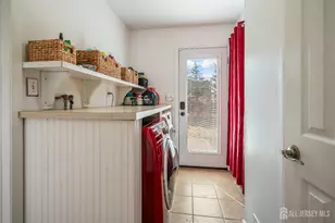 17 Carter Rd, East Brunswick Township, NJ 08816 - Photo 11