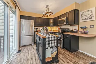 3 Siedler Ln, Sayreville, NJ 08872 - Photo 11