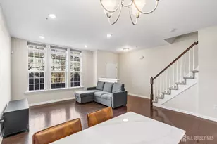 1514 Hudson Cir, Highland Park, NJ 08904 - Photo 3