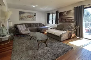 4905 N Oaks Blvd, North Brunswick Township, NJ 08902 - Photo 5