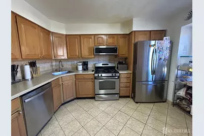 4905 North Oaks Boulevard, North Brunswick Township, NJ 08902 - Photo 11