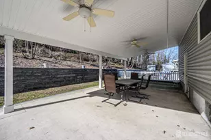 31 W Grochowiak Street W, South River, NJ 08882 - Photo 27