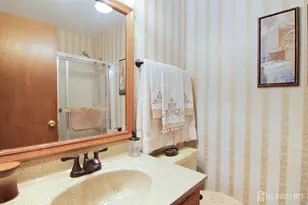 448 Hillside Ave, Piscataway Township, NJ 08854 - Photo 33