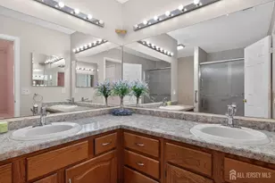 48 Winthrop Rd, Monroe Township, NJ 08831 - Photo 15