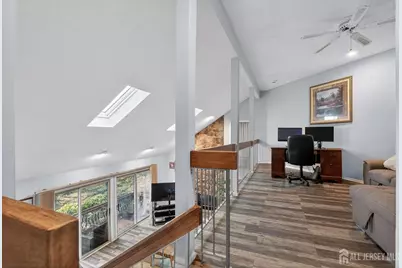99 Kelly Drive, Edison, NJ 08820 - Photo 11