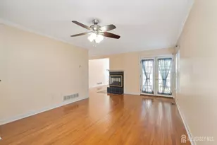 32 Inverness Ct, Monroe Township, NJ 08831 - Photo 9