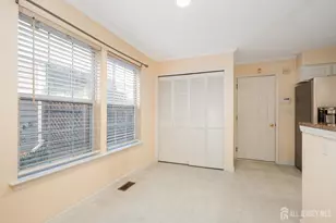 32 Inverness Ct, Monroe Township, NJ 08831 - Photo 11