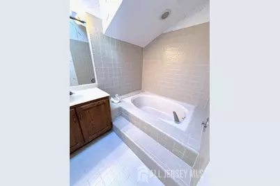 401 Sayre Drive, Plainsboro Township, NJ 08540 - Photo 21