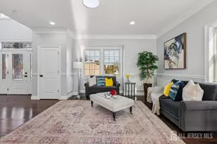 239 Suttons Ln, Edison, NJ 08817 - Photo 7