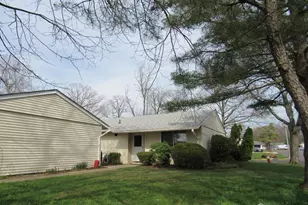 264B Crosse Dr, Monroe Township, NJ 08831 - Photo 1