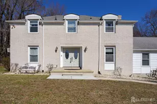 304 Schoolhouse Rd, Monroe Township, NJ 08831 - Photo 3