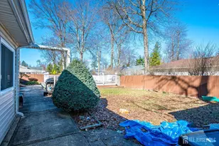 244 W Prescott Ave W, Edison, NJ 08820 - Photo 37