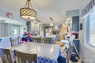 244 W Prescott Ave W, Edison, NJ 08820 - Photo 17