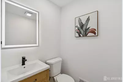 662 Summit Road, Union Township, NJ 07083 - Photo 19