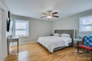 1 Sandalwood Dr, Edison, NJ 08820 - Photo 23