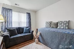 517 Waterford Dr, Edison, NJ 08817 - Photo 17