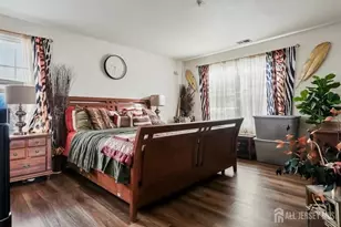 517 Waterford Dr, Edison, NJ 08817 - Photo 11