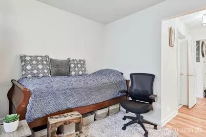 517 Waterford Drive, Edison, NJ 08817 - Photo 15