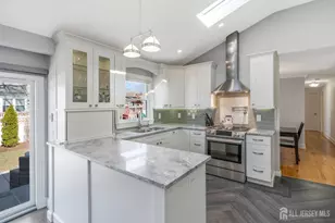 230 Melrose Ave, Middlesex, NJ 08846 - Photo 11