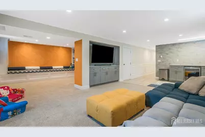 230 Melrose Avenue, Middlesex, NJ 08846 - Photo 35