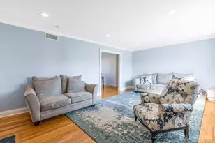 230 Melrose Ave, Middlesex, NJ 08846 - Photo 5