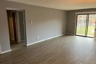 915 Edison Glen Terrace, Edison, NJ 08837 - Photo 9