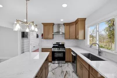 12 N Pennington Road N, New Brunswick, NJ 08901 - Photo 31