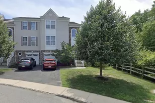 10 Russell Ct, Old Bridge Township, NJ 07747 - Photo 3