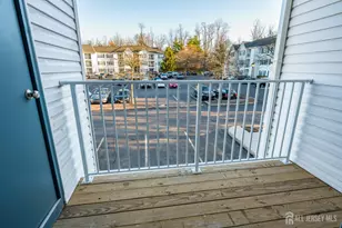 1233 Waterford Dr, Edison, NJ 08817 - Photo 9