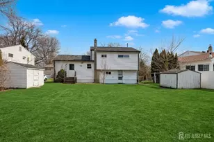 8 Finley Rd, Edison, NJ 08817 - Photo 13