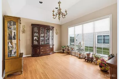 54 Caldwell Terrace, Marlboro Township, NJ 07746 - Photo 9