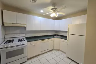 334 College Dr, Edison, NJ 08817 - Photo 9