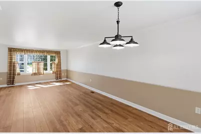 25 E Rossmoor Drive, Monroe Township, NJ 08831 - Photo 11