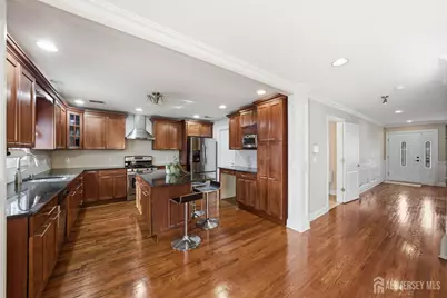 320 Hazelwood Place, Piscataway Township, NJ 08854 - Photo 15